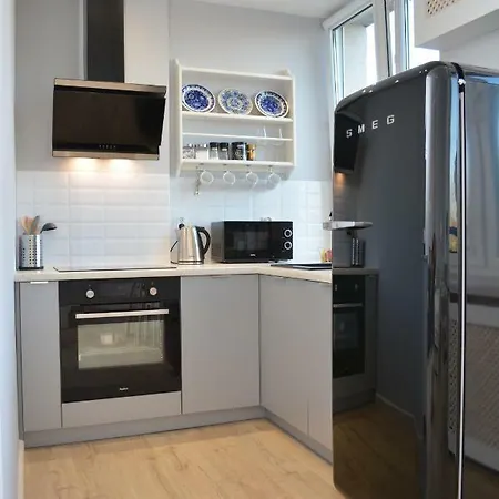 Apartament V.i.p. דירה ורשה